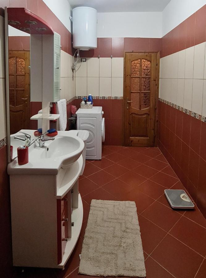 Fabio'S Apartment Vlorë 外观 照片