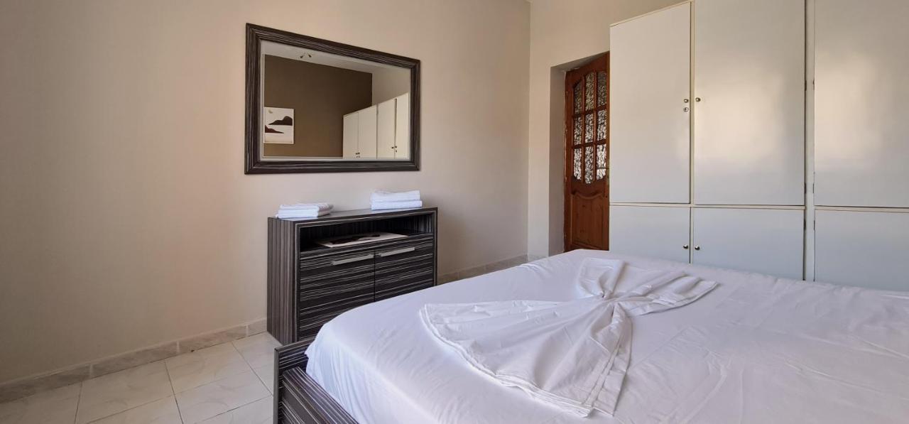Fabio'S Apartment Vlorë 外观 照片